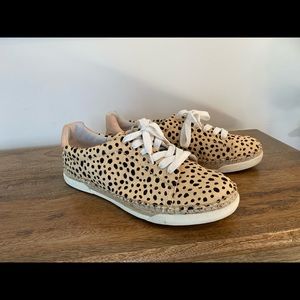 Dolce Vita Madox sneakers size 10
